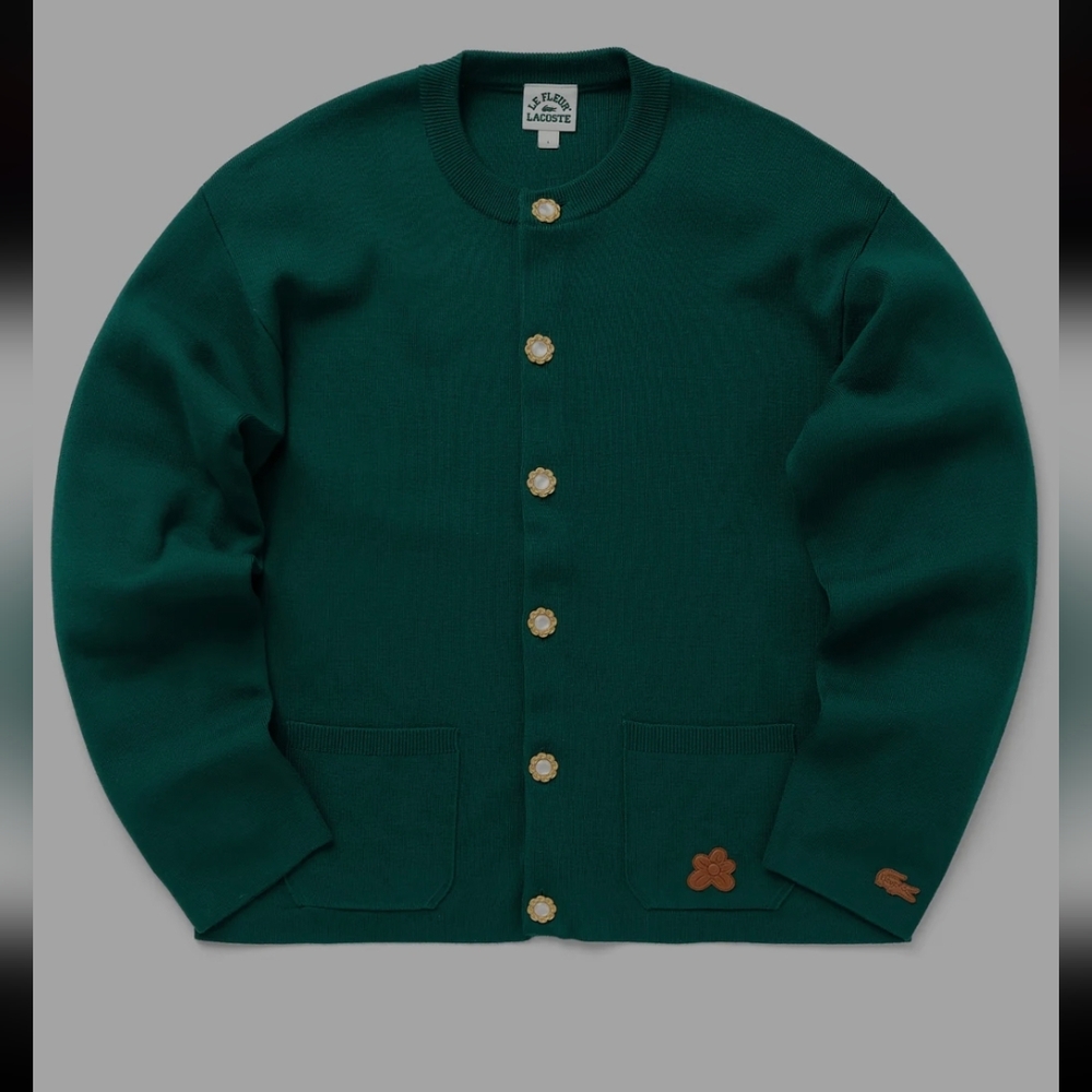 LACOSTE🐊 Green Cardigan Sweater with Ribbed Trim and Crew Neckline